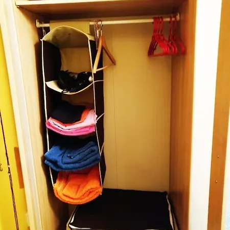 Sunny 25sq Flat, 6th Floor Διαμέρισμα *
